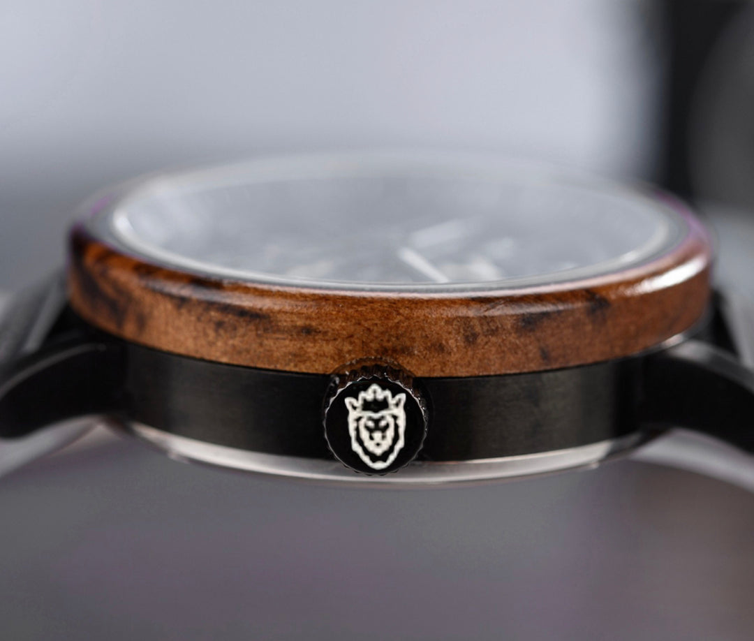 CROWN NORMAN™️ - TIGER wood & Black Stainless 44mm