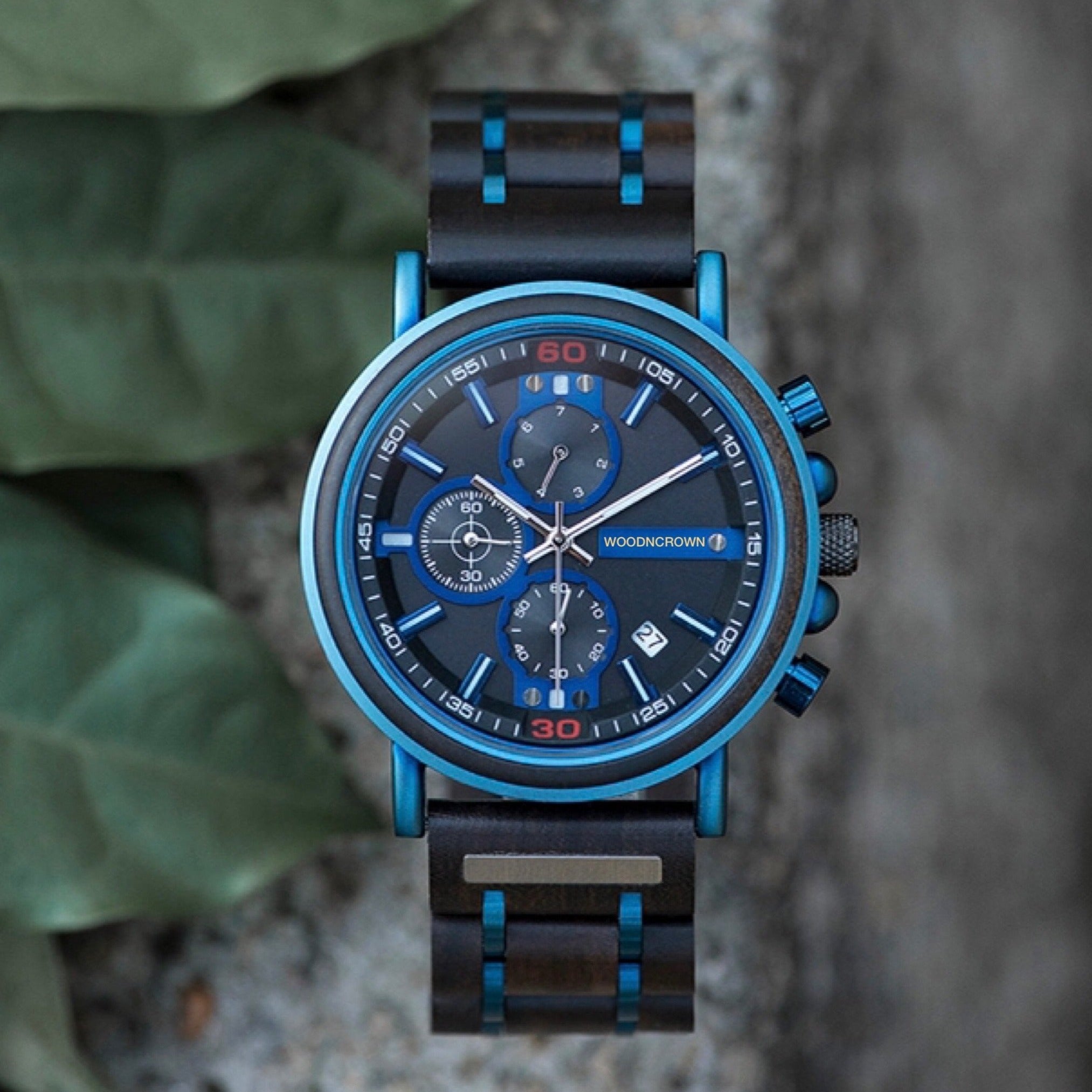 CROWN JONATHAN™️ - Ebony wood & Bleu Stainless 44mm – WOODNCROWN